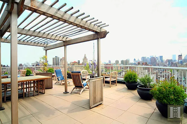 Sold by Halstead Real Estate | media 6
