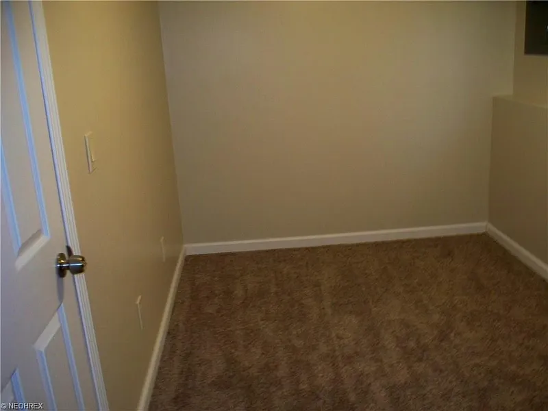 Thumbnail 19
