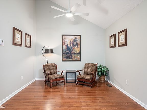 5th image of 401 Bounty Way APT 166
