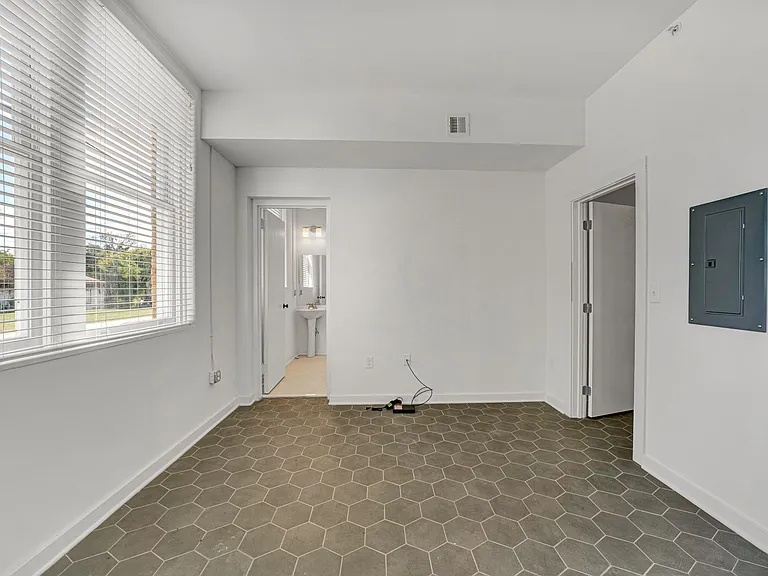 The Diamond Hill Lofts — Photo 13