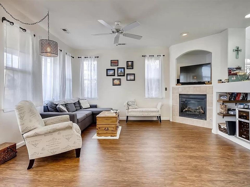 2nd image of 130 Granby Way Unit A