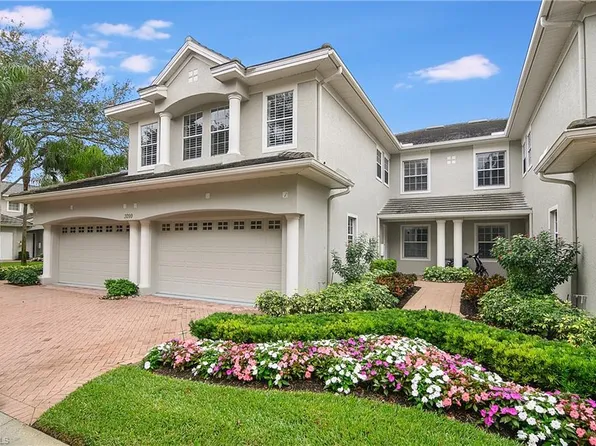 3099 Lancaster Dr #701, Naples, FL 34105