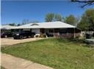 2942 Adrian Ave, Springdale, AR 72764