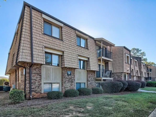 913 Old Manor Rd, Columbia, SC 29210