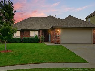 3305 S 204th East Ave, Broken Arrow, OK 74014