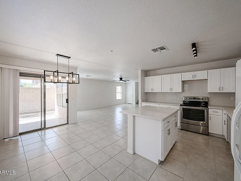 7500 E Deer Valley Rd #89 — Photo 15
