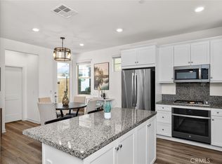 817 Cranberry Way, Upland, CA 91786