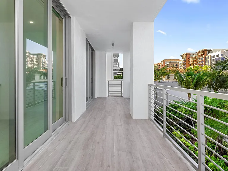 495 E Royal Palm Rd #201 — Photo 29