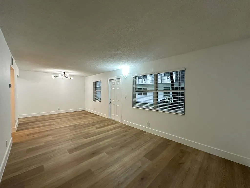 1 bed, 700 sqft, $1,695 — Photo 3
