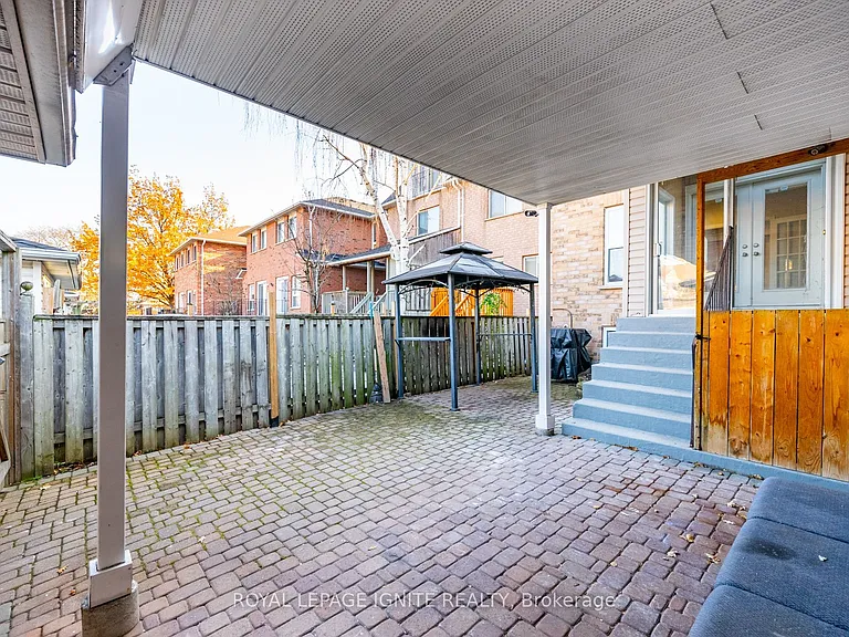 176 Wright Ave #BASEMENT — Photo 8
