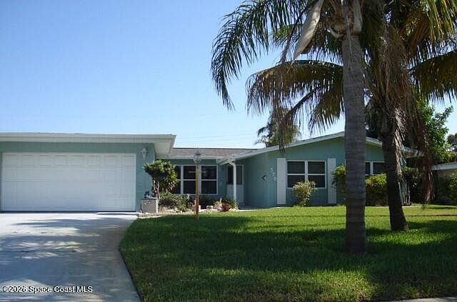 1st image of 370 Willow Dr