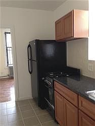 1st image of 332 Chauncey St APT 3L