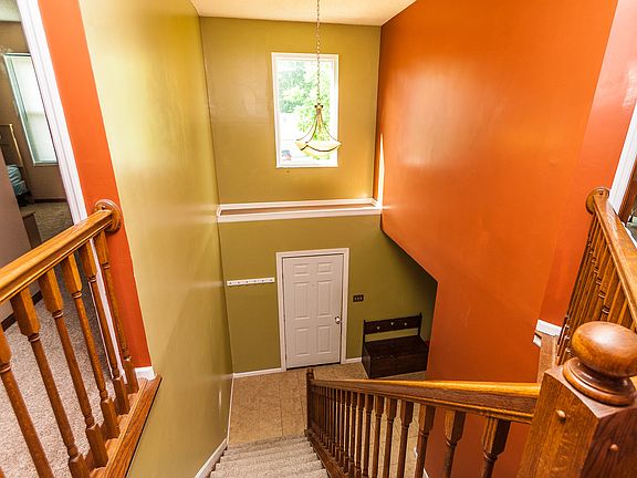 4th image of 8582 Priestley Dr