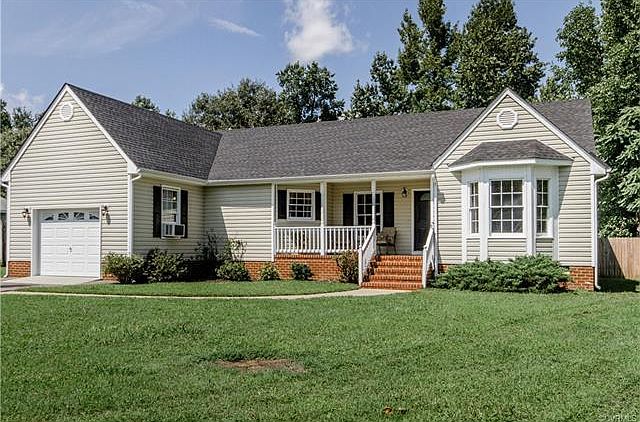 1st image of 24414 Plantation Dr