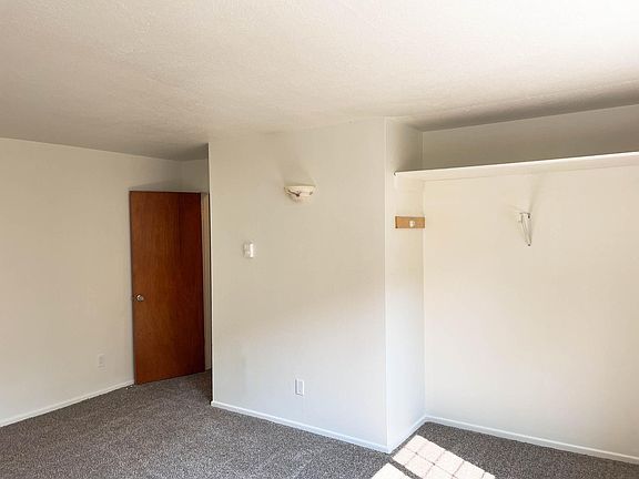 2nd image of 2339 N Lombard St