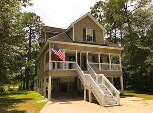 609 Hagley Dr, Pawleys Island, SC 29585