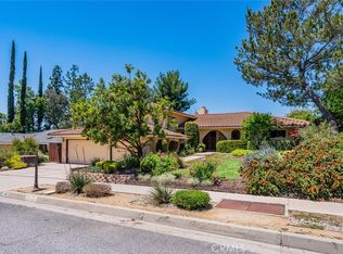 4005 Declaration Ave, Calabasas, CA 91302