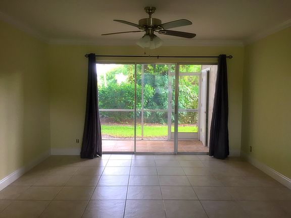 2nd image of 225 Bonnie Blvd APT 110