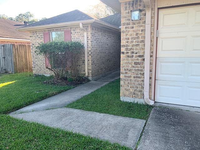 1st image of 1475 Stacewood Dr
