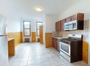 678 Woodward Ave #3, Ridgewood, NY 11385