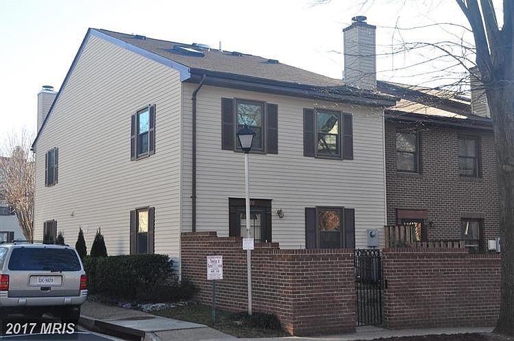 1st image of 1111 N Stafford St