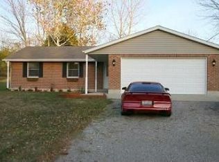 870 Brande Dr, Eaton, OH 45320