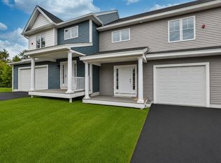71 Crestview Way, Raymond, NH 03077
