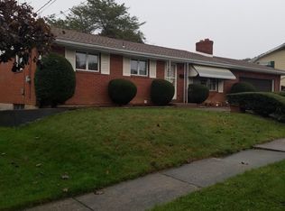 11 Pine St, McAdoo, PA 18237