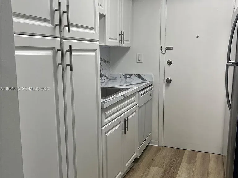 195 Sunrise Dr — Photo 8