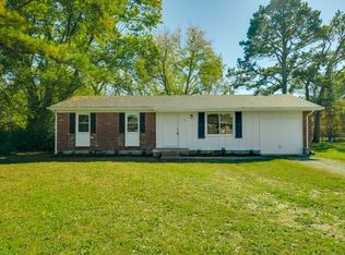 128 Airport Rd, Clarksville, TN 37042