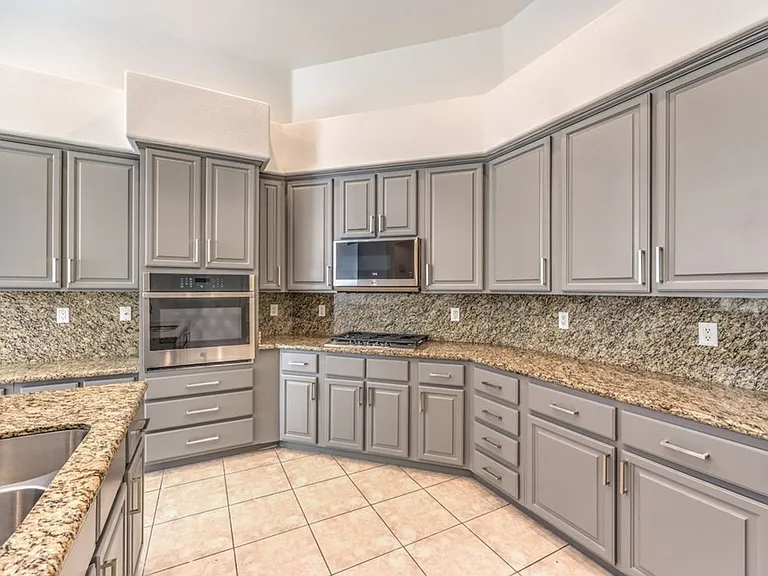 1393 Romanesca Dr — Photo 11