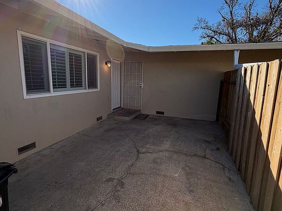 4th image of 139 W Lassen Ave APT 23