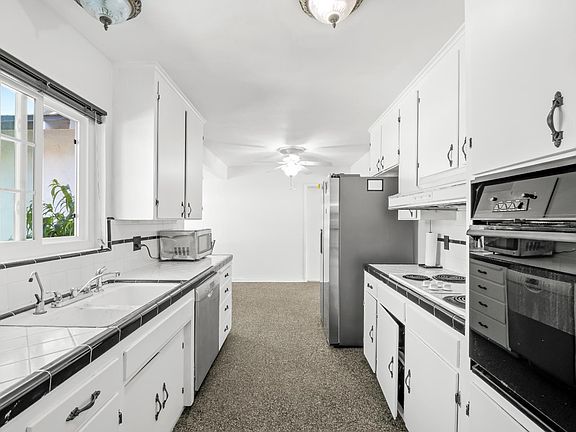 4th image of 519 W Rialto Ave