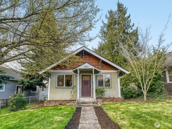 2021 E Sherman Street, Tacoma, WA 98404