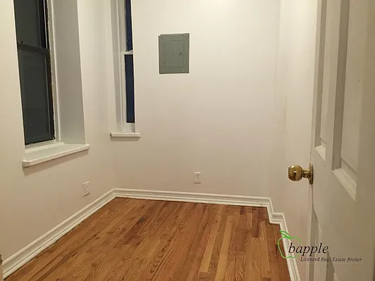 Rented by Bapple | media 21