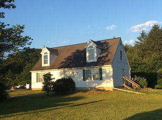 6093 Long Ct, New Tripoli, PA 18066