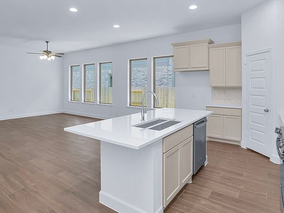 3rd image of 30301 Ruby Forest Ct