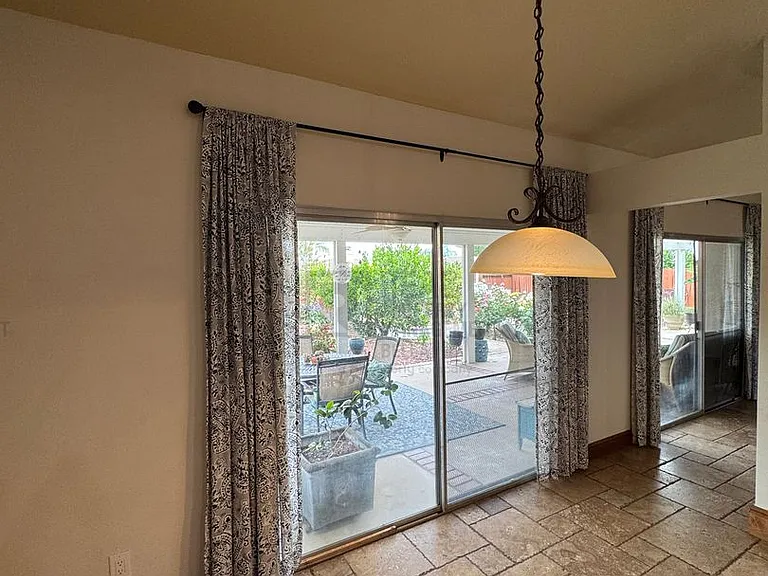16517 Mountain St — Photo 14