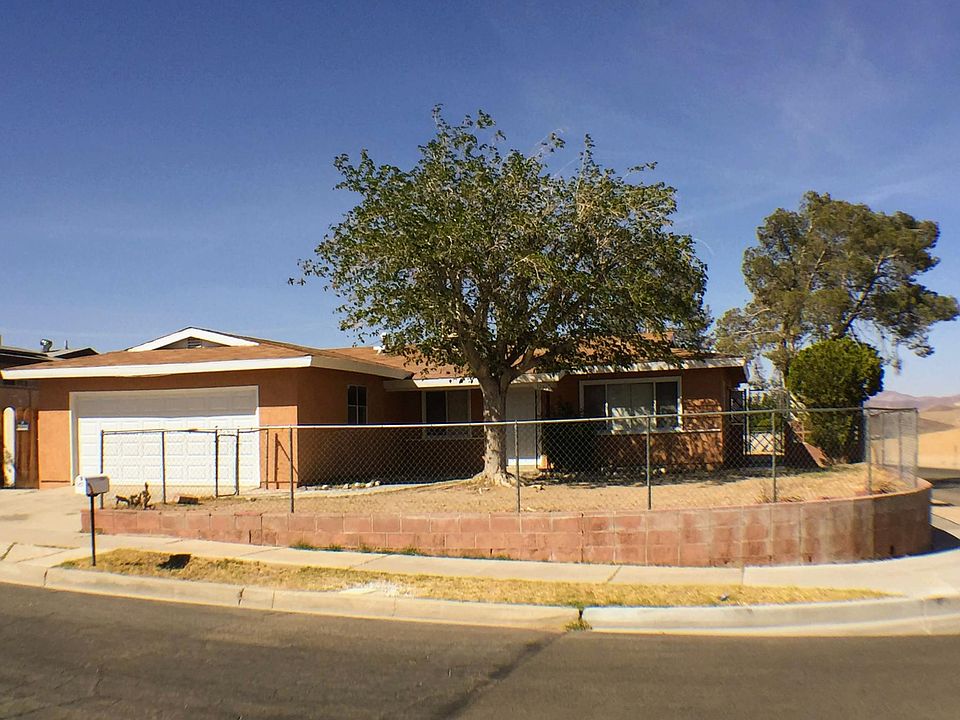 1st image of 1257 E Navajo St