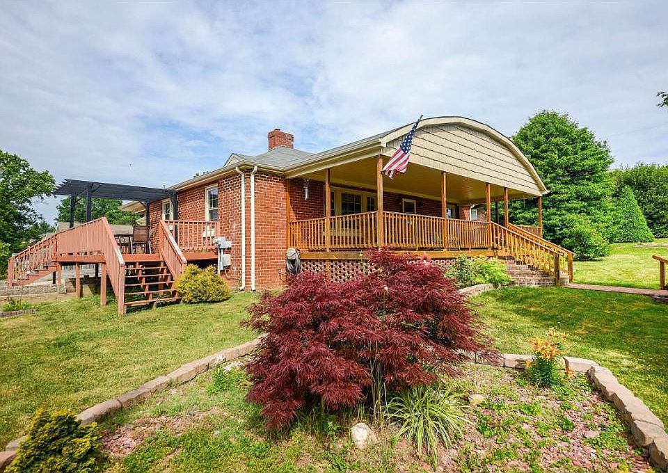 700 Park St, Bristol, VA 24201 Zillow