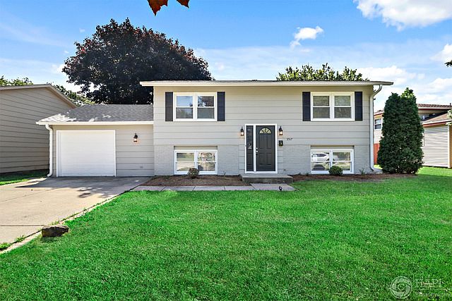 1st image of 3517 Winhaven Dr