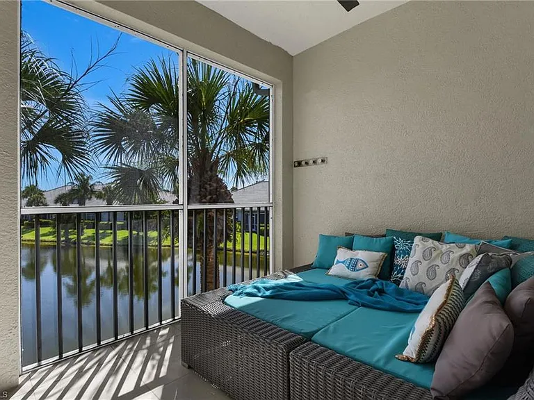 4650 Hawks Nest Way #M-202 — Photo 24