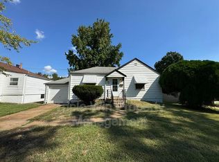 7417 Pleaseway Dr, Saint Louis, MO 63136