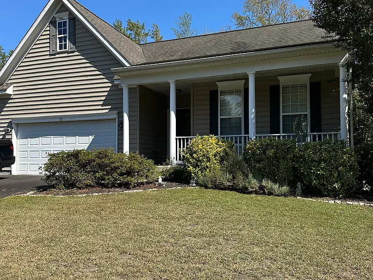 22 Berue Ct — Photo 2