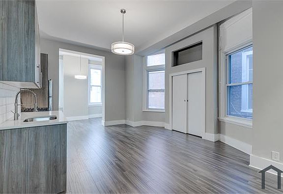 2nd image of 1705 Spruce St APT 3