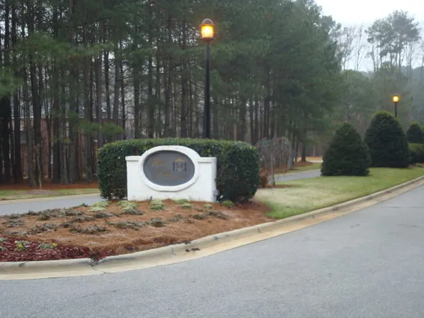 1004 Falling River Walk, Rocky Mount, NC 27804