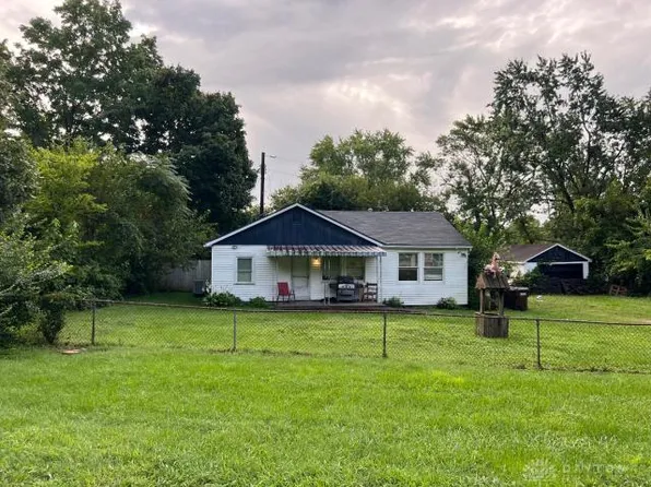 4840 Woodland Hills Blvd, Dayton, OH 45414
