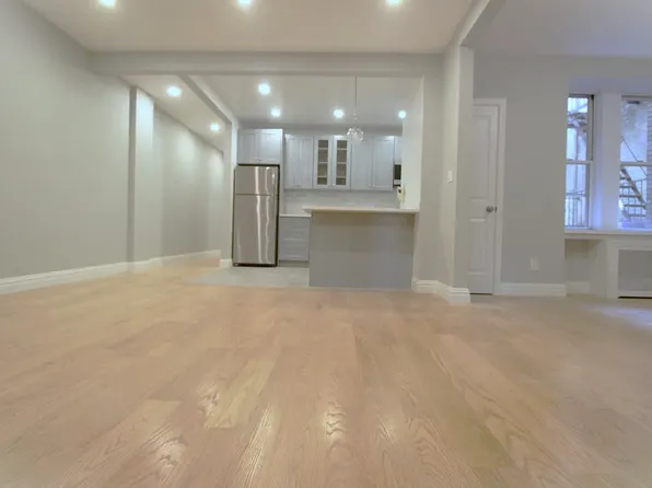 508 W 112th St APT 2A, New York, NY 10025