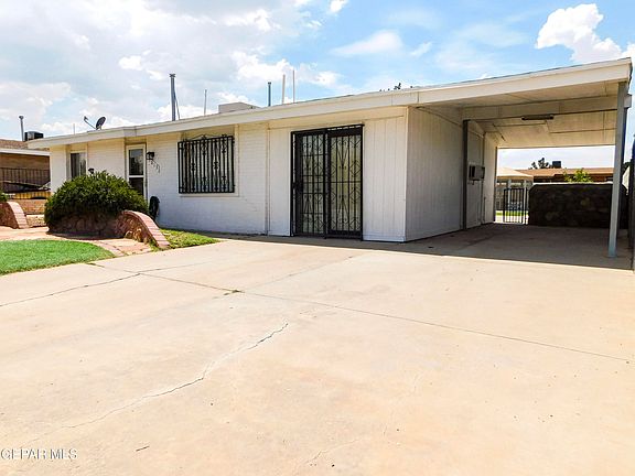 3rd image of 1013 Le Barron Rd