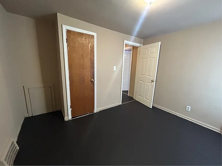 2034 Ewald Cir — Photo 10